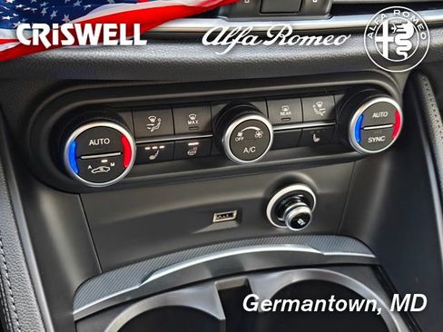 New 2026 Alfa Romeo Stelvio Sprint image 30