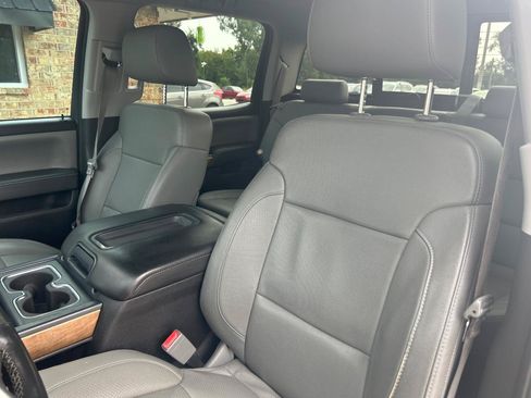 Used 2015 Chevrolet Silverado 1500 LTZ AWD/4WD image 19