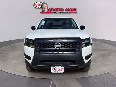 New 2026 Nissan Frontier 4x4 Crew Cab image 10