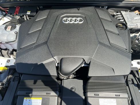 Used 2025 Audi Q7 3.0T Premium Plus w/ Premium Plus Package AWD/4WD image 36