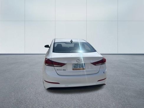 Used 2018 Hyundai Elantra SEL FWD image 5
