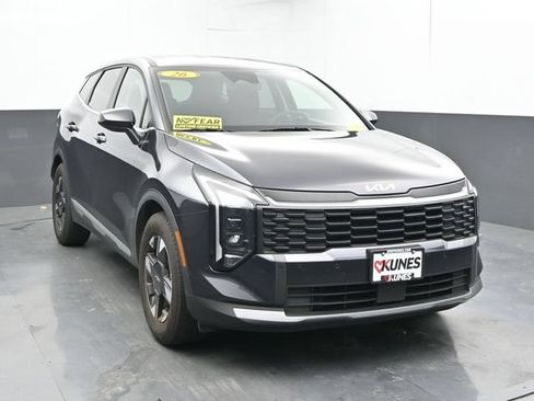 Used 2026 Kia Sportage LX FWD image 6