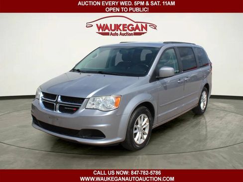 Used 2013 Dodge Grand Caravan SXT w/ Rear Park Assist Pkg FWD image 1