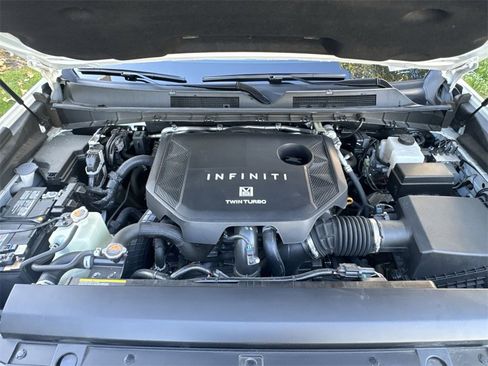 Used 2025 INFINITI QX80 Luxe image 19