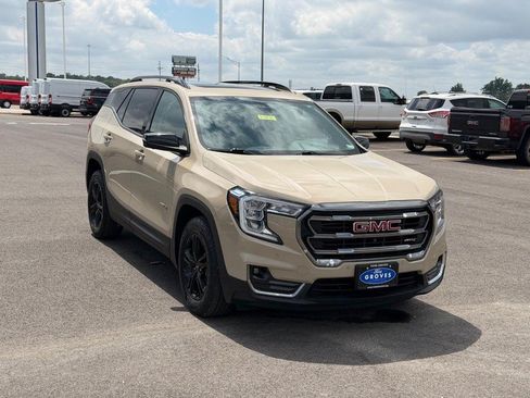 Used 2022 GMC Terrain AT4 w/ Infotainment Package II AWD/4WD image 3