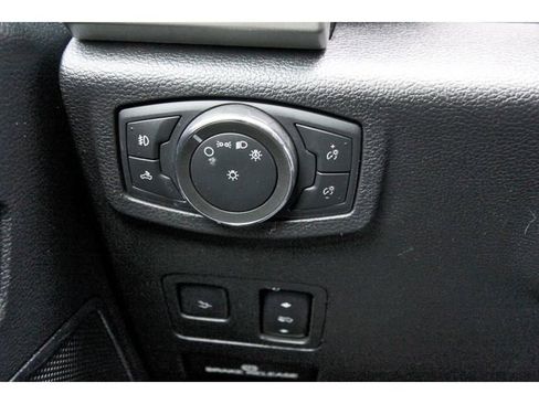 Used 2021 Ford F350 Lariat w/ Lariat Ultimate Package AWD/4WD image 21