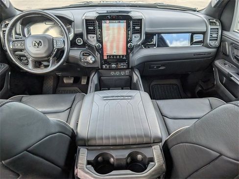 Used 2025 RAM 1500 Limited w/ Trailer Tow Group image 17