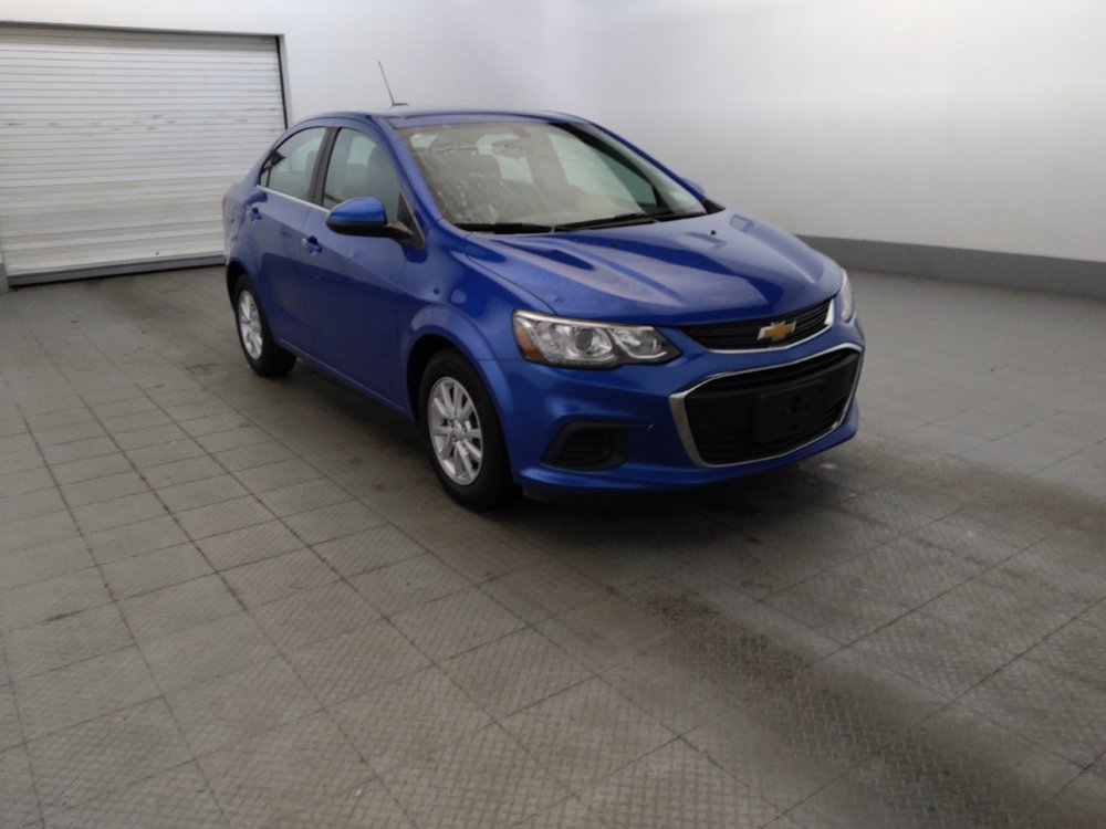 Used 2020 Chevrolet Sonic LT w/ Convenience Package FWD image 13