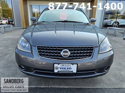 Used 2005 Nissan Altima 2.5 S w/ (S02) Side Airbags Pkg image 2