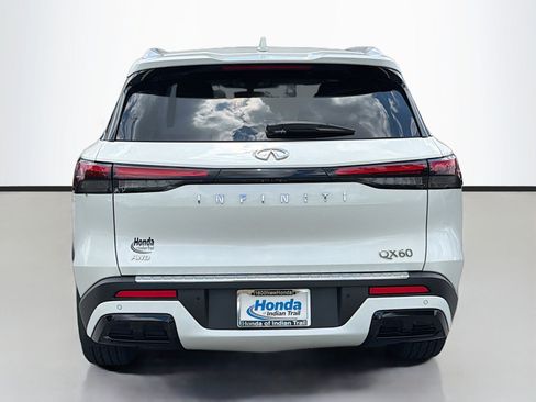 Used 2023 INFINITI QX60 Luxe w/ Cargo Package AWD/4WD image 6
