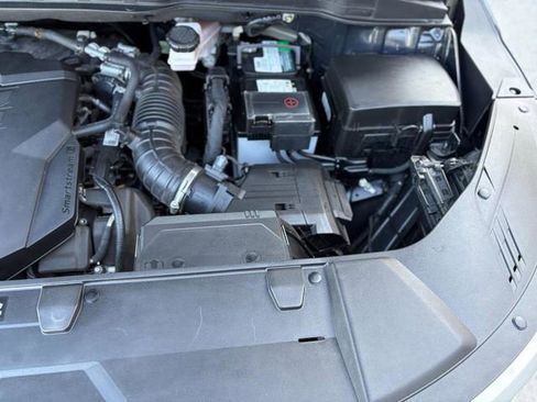 Used 2023 Kia Carnival LX image 42