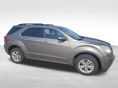 Used 2012 Chevrolet Equinox LT w/ Driver Convenience Package image 2