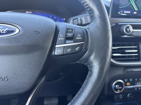 Certified 2020 Ford Escape Titanium image 30