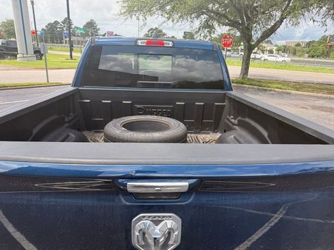 Used 2019 RAM 1500 Big Horn AWD/4WD image 12