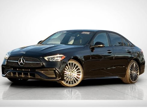 Used 2024 Mercedes-Benz C 300 Sedan image 2