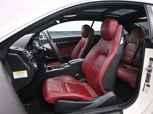 Used 2014 Mercedes-Benz E 350 4MATIC Coupe image 19