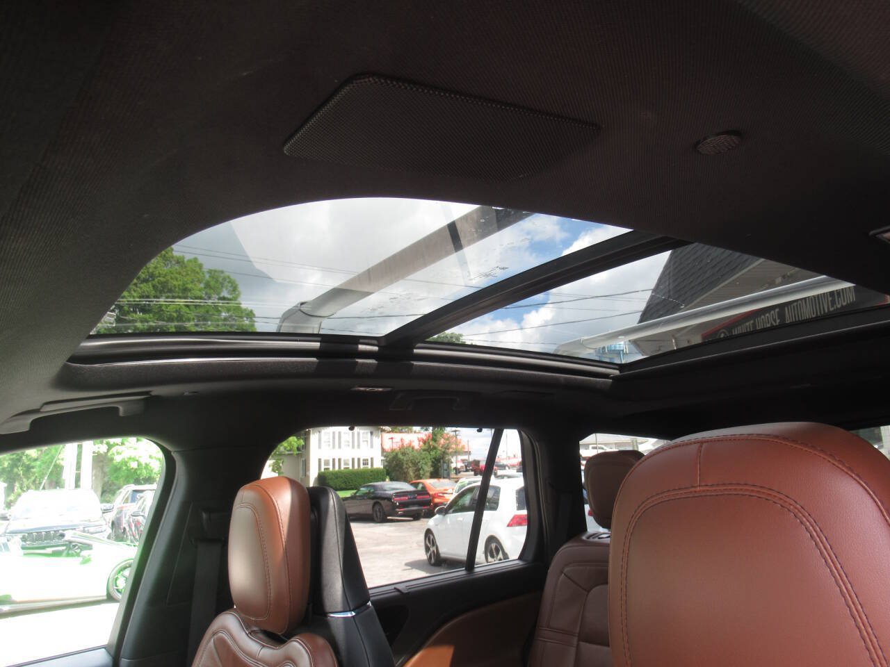 Used 2021 Lincoln Aviator Reserve AWD/4WD image 31