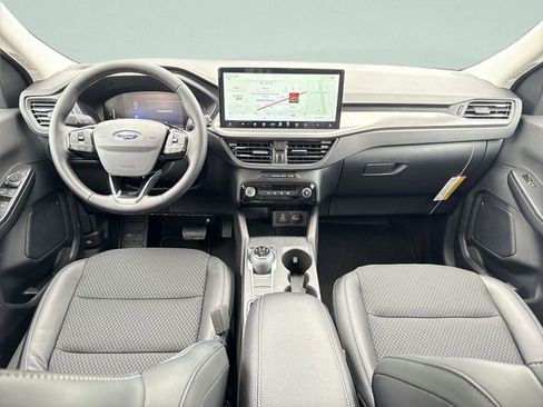 New 2026 Ford Escape SE w/ Class II Trailer Tow Package FWD image 23