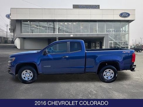 Used 2016 Chevrolet Colorado W/T w/ WT Convenience Package AWD/4WD image 5