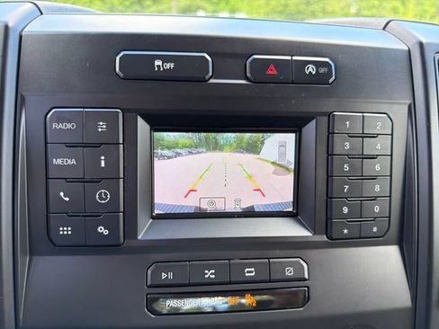 Used 2018 Ford F150 XL w/ Equipment Group 101A Mid AWD/4WD image 21