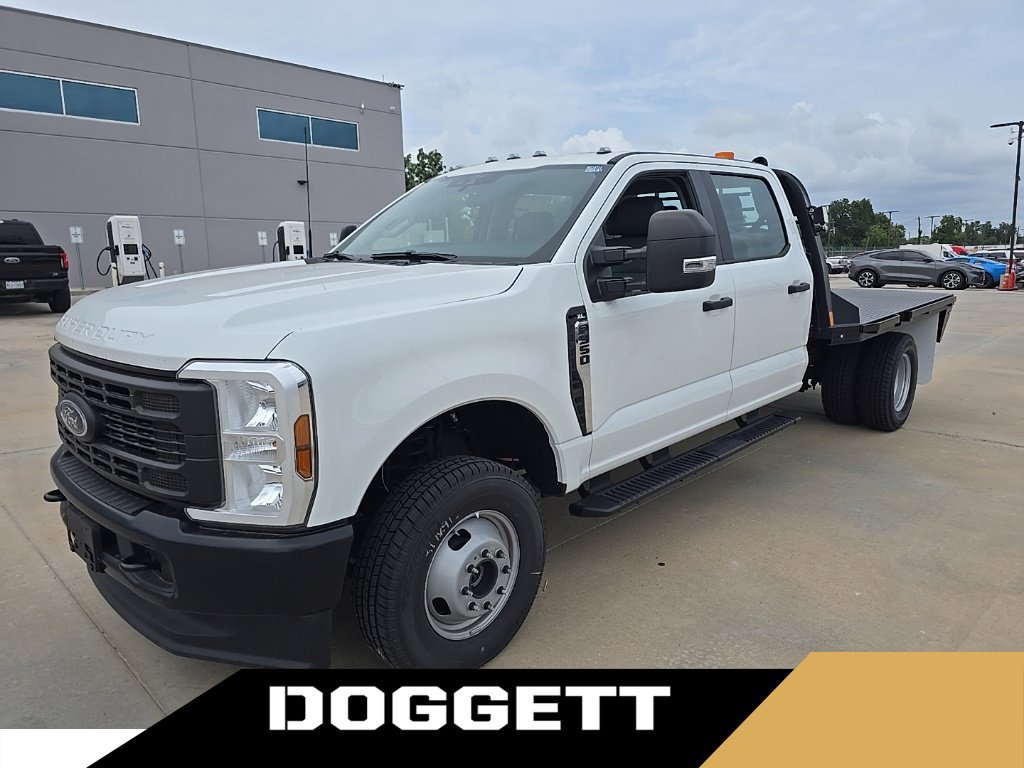 New 2025 Ford F350 XL AWD/4WD image 1