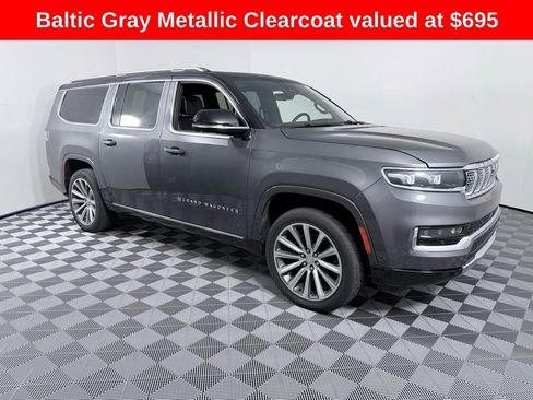Used 2023 Jeep Grand Wagoneer L Series II image 2