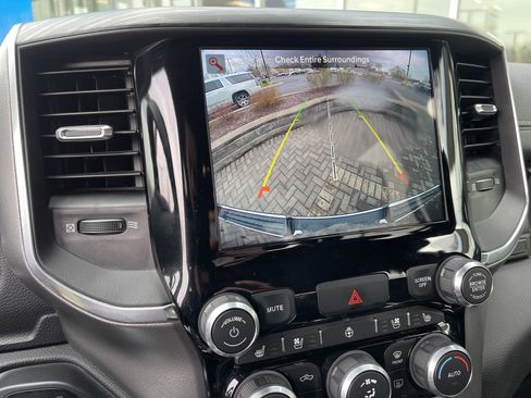 Used 2024 RAM 1500 Laramie image 34