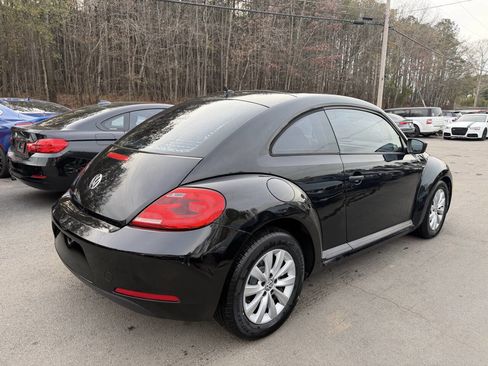Used 2013 Volkswagen Beetle 2.5 image 5
