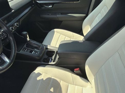 Used 2023 Honda CR-V Sport Touring image 5
