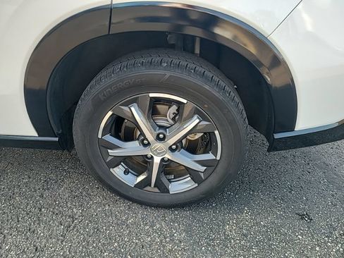 Used 2024 Honda HR-V EX-L image 9