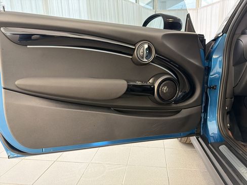 Certified 2024 MINI Cooper S image 19