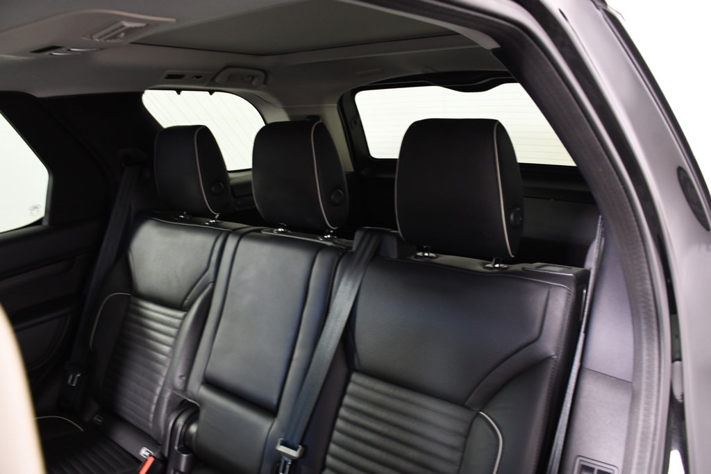 Used 2020 Land Rover Discovery HSE Luxury AWD/4WD image 27