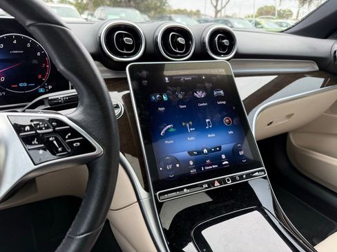 Used 2022 Mercedes-Benz C 300 Sedan image 26