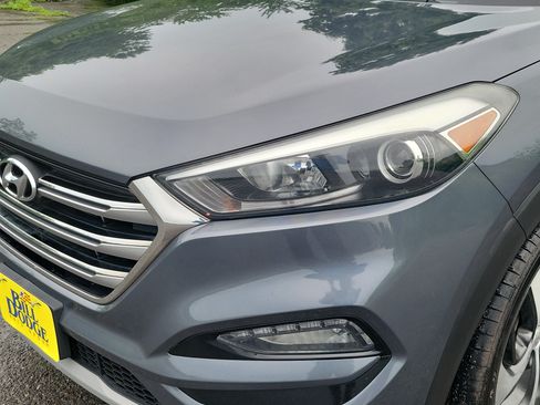 Used 2018 Hyundai Tucson Limited w/ Ultimate Package 02 AWD/4WD image 9