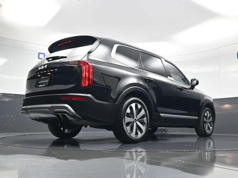 Certified 2022 Kia Telluride S image 47