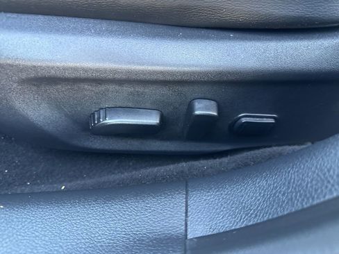 Certified 2025 Nissan Sentra SR w/ SR Premium Package image 14