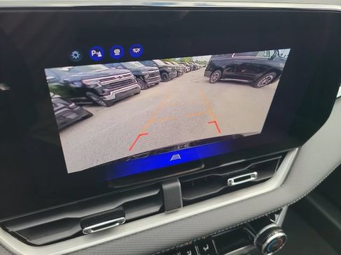 New 2027 Chevrolet Equinox LT FWD image 29