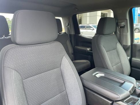 Used 2022 Chevrolet Silverado 1500 Custom RWD image 40