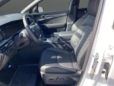 New 2026 Kia Sportage X-Line w/ X-Line Technology Package image 4