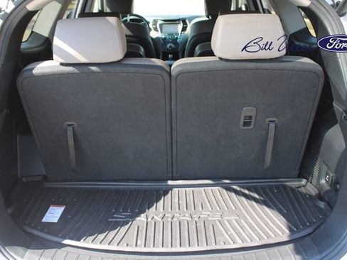Used 2017 Hyundai Santa Fe Limited FWD image 10