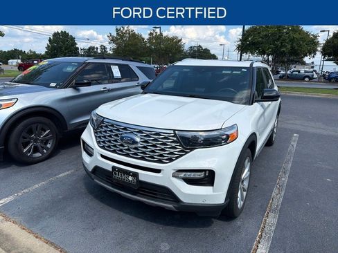 Used 2022 Ford Explorer Platinum w/ Equipment Group 601A AWD/4WD image 3