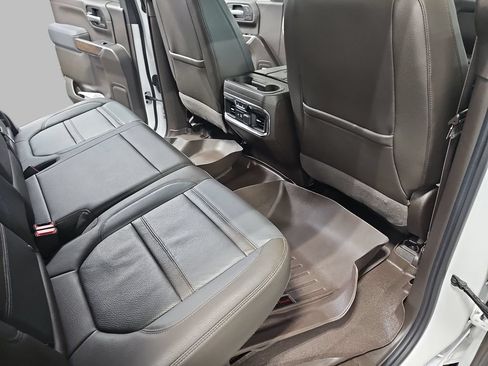 Certified 2020 GMC Sierra 1500 Denali w/ Denali Ultimate Package AWD/4WD image 14
