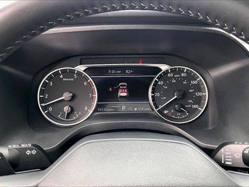 Certified 2025 Nissan Rogue SV FWD image 25