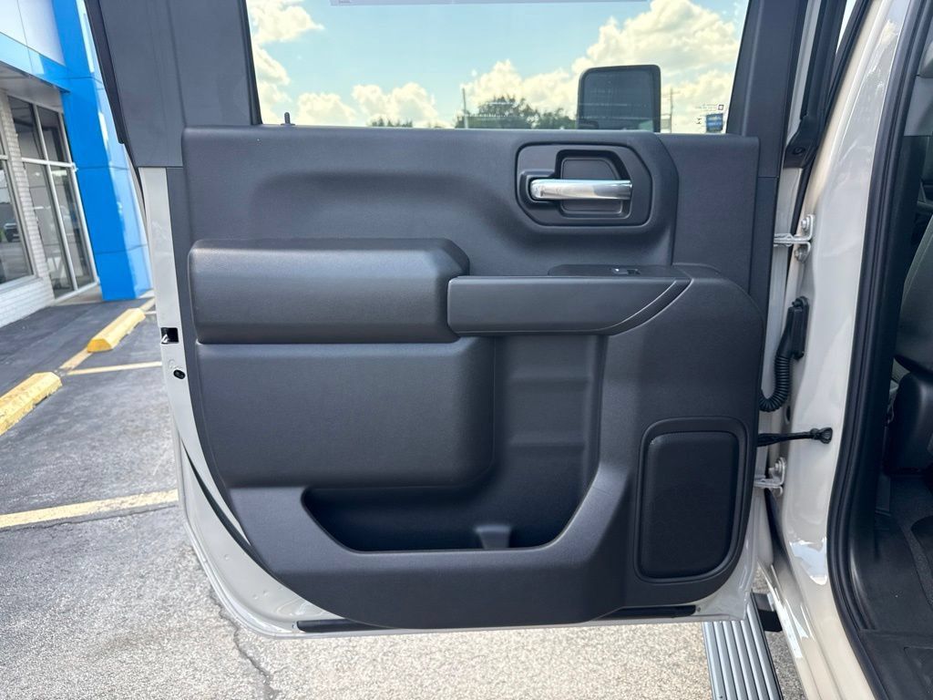 New 2026 Chevrolet Silverado 2500 Custom w/ Custom Value Package AWD/4WD image 21