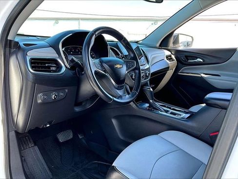 Used 2021 Chevrolet Equinox Premier image 8