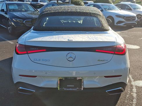 Used 2026 Mercedes-Benz CLE 300 4MATIC Cabriolet image 5