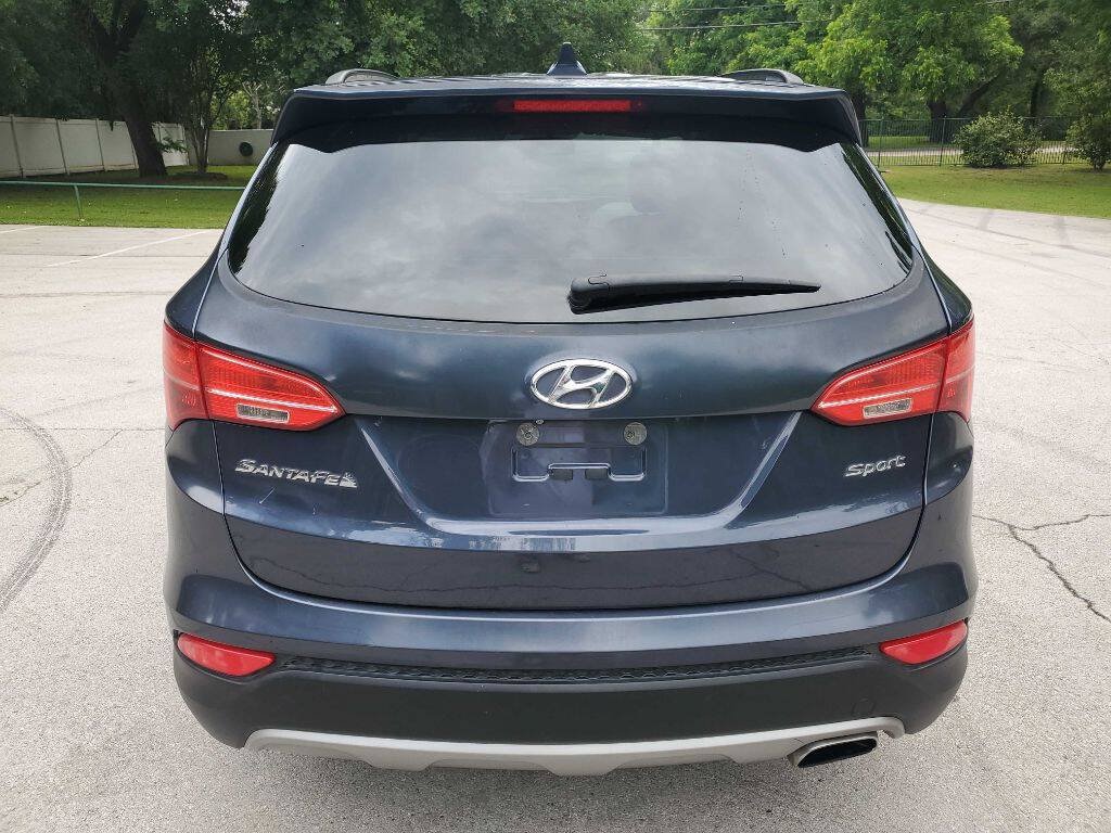 Used 2013 Hyundai Santa Fe Sport FWD image 5