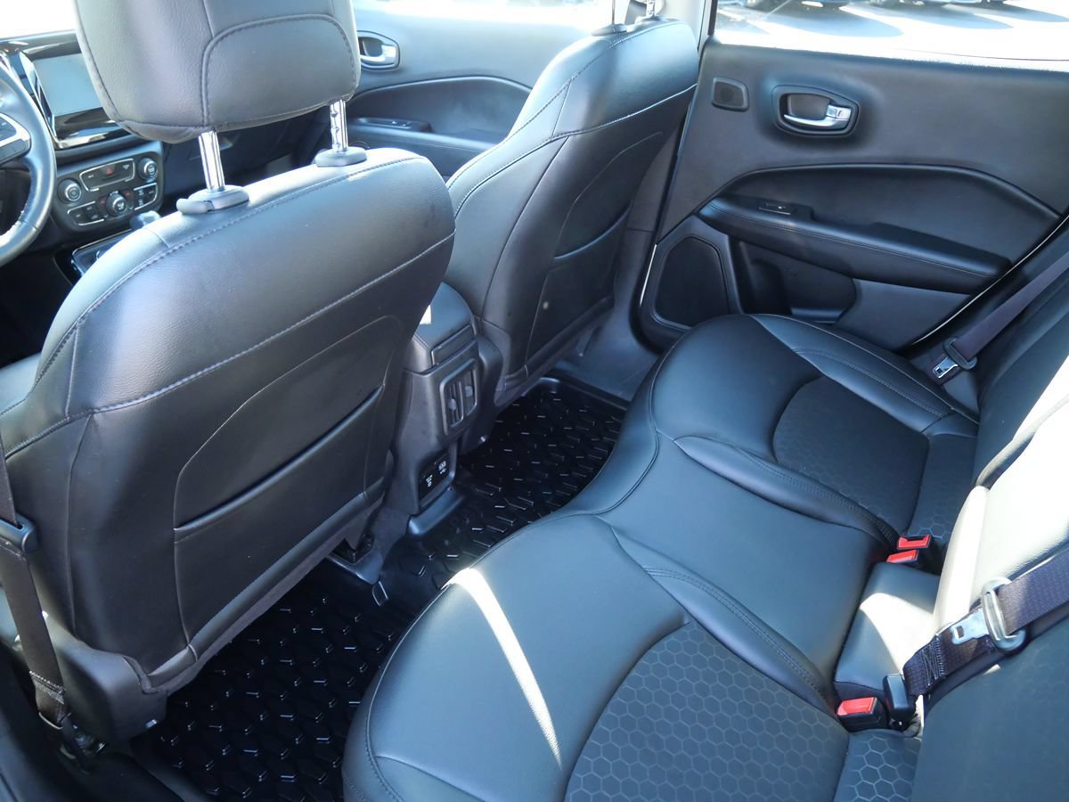 Used 2021 Jeep Compass Latitude w/ Sun and Sound Group AWD/4WD image 21