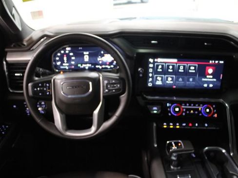 Used 2025 GMC Sierra 1500 Denali AWD/4WD image 33