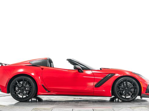 Used 2019 Chevrolet Corvette ZR1 RWD image 48